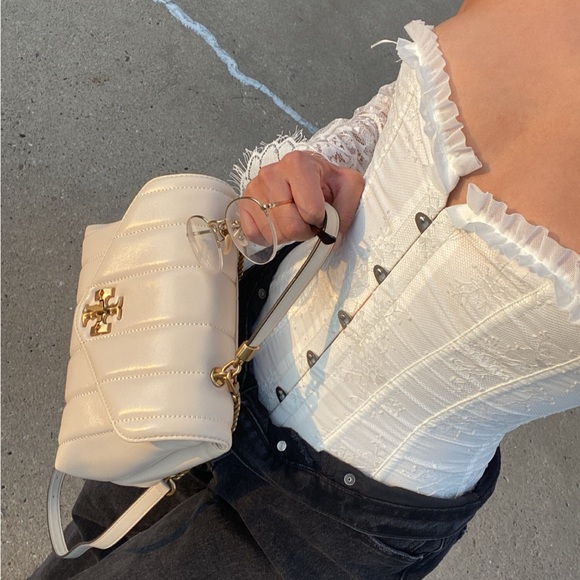 Tory Burch Kira Top Handle Quilted Bag Ivory - Picture 4 of 11